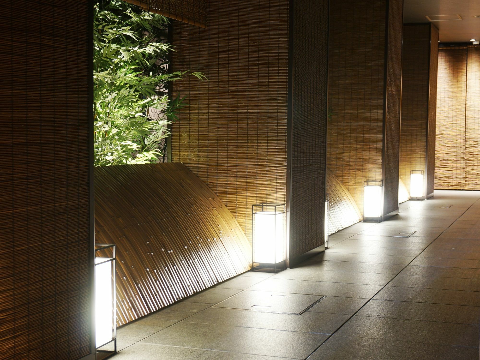 Tokyo Ekimae Bay Hotel Exterior foto